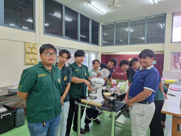 อาหารจากระบบนิเวศทางน้ำที่มีความยั่งยืน