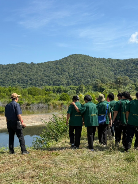 การนำกลยุทธ์การจัดการลุ่มน้ำไปปฏิบัติใช้ โดยขึ้นอยู่กับความหลากหลายของชนิดพันธุ์สัตว์น้ำเฉพาะของแหล่งที่ตั้ง